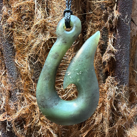 Hei Matau / Fish Hook Pounamu Pendant - NZ Greenstone | Hapopo Totoweka