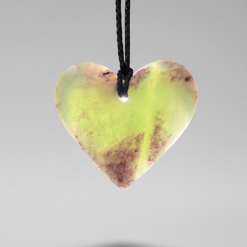 Manawa / Heart Pounamu Pendant - NZ Greenstone | Hapopo Īnanga Totoweka