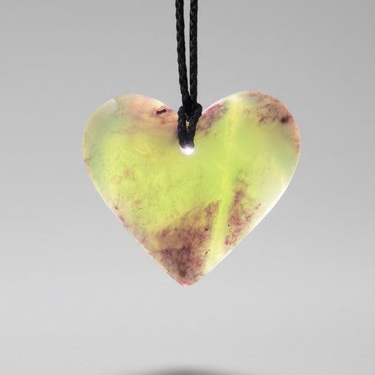 Manawa / Heart Pounamu Pendant - NZ Greenstone | Hapopo Īnanga Totoweka