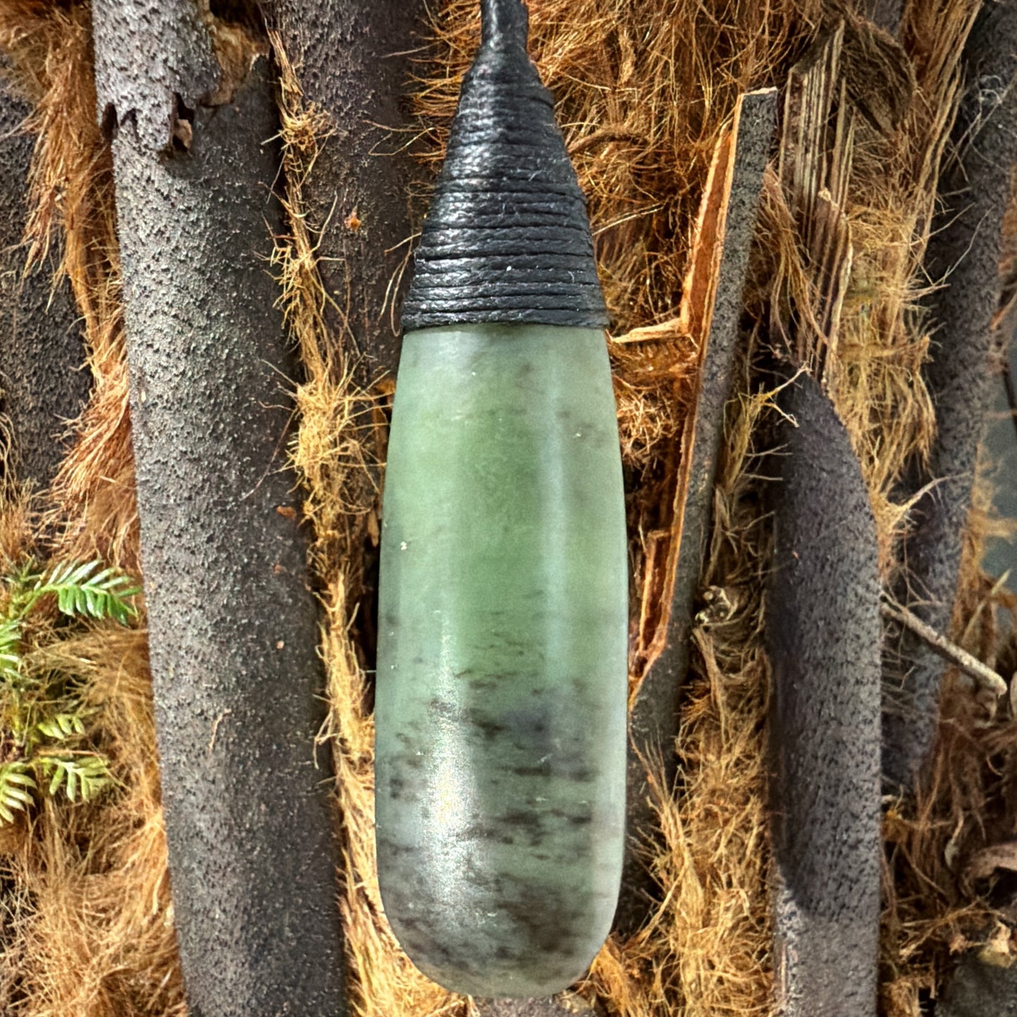Roimata / Teardrop Pounamu Pendant - NZ Greenstone | Hapopo Totoweka