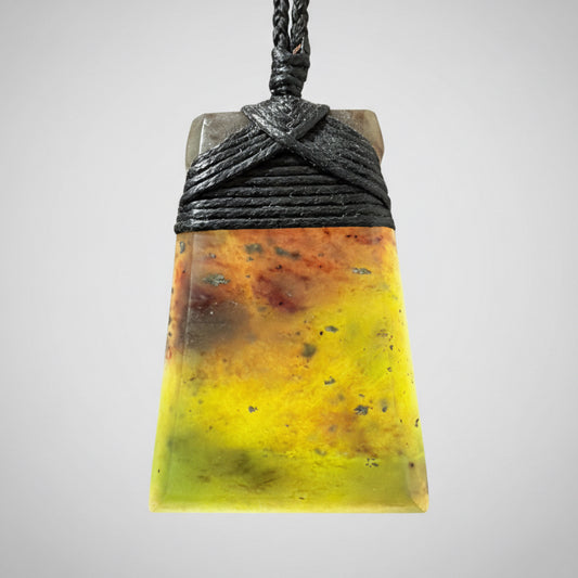 Toki / Adze Pounamu Pendant - NZ Greenstone | Hapopo Totoweka