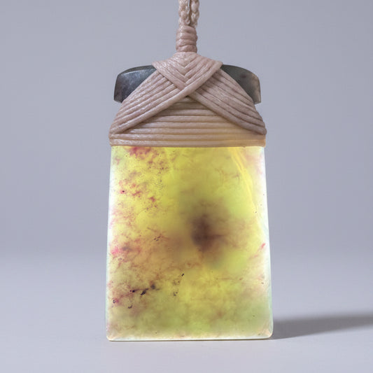Toki / Adze Pounamu Pendant - NZ Greenstone | Hapopo Īnanga Totoweka