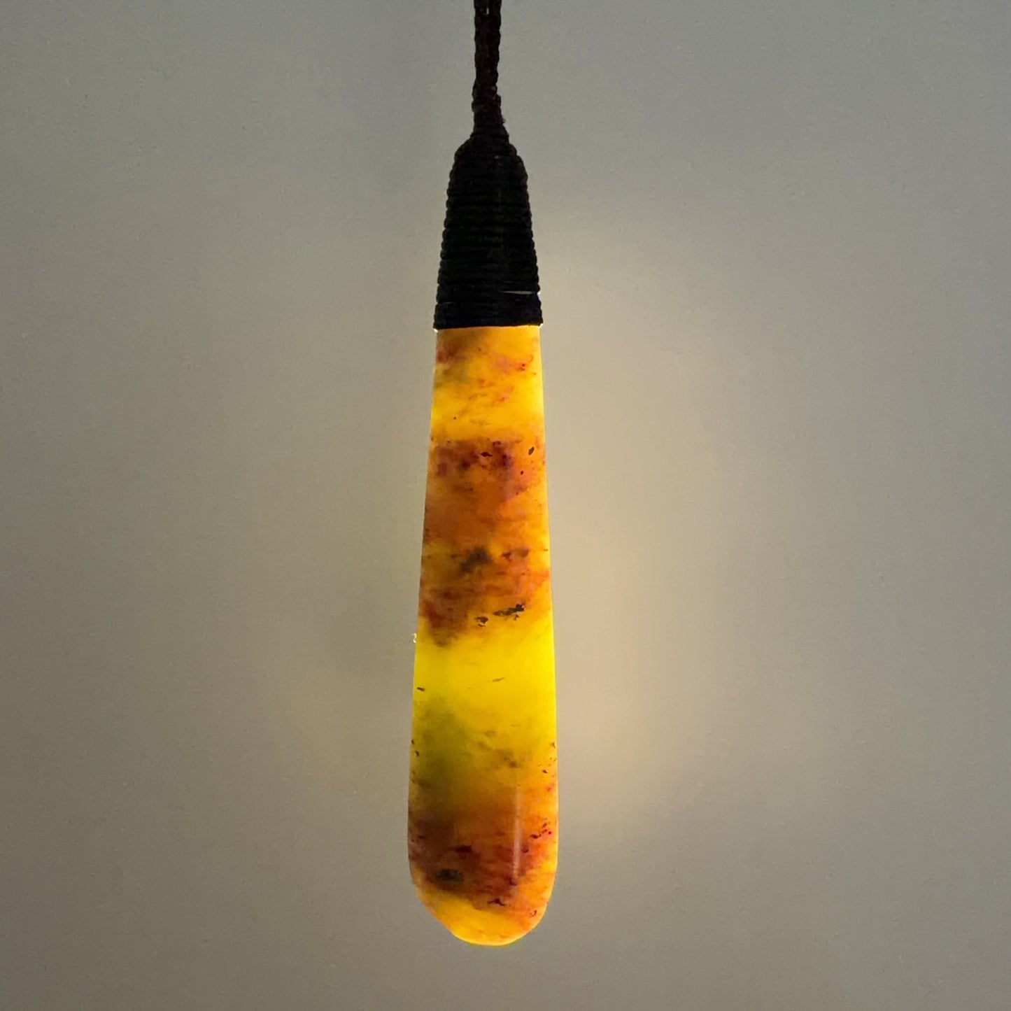 Roimata / Teardrop Pounamu Pendant - NZ Greenstone | Hapopo Totoweka