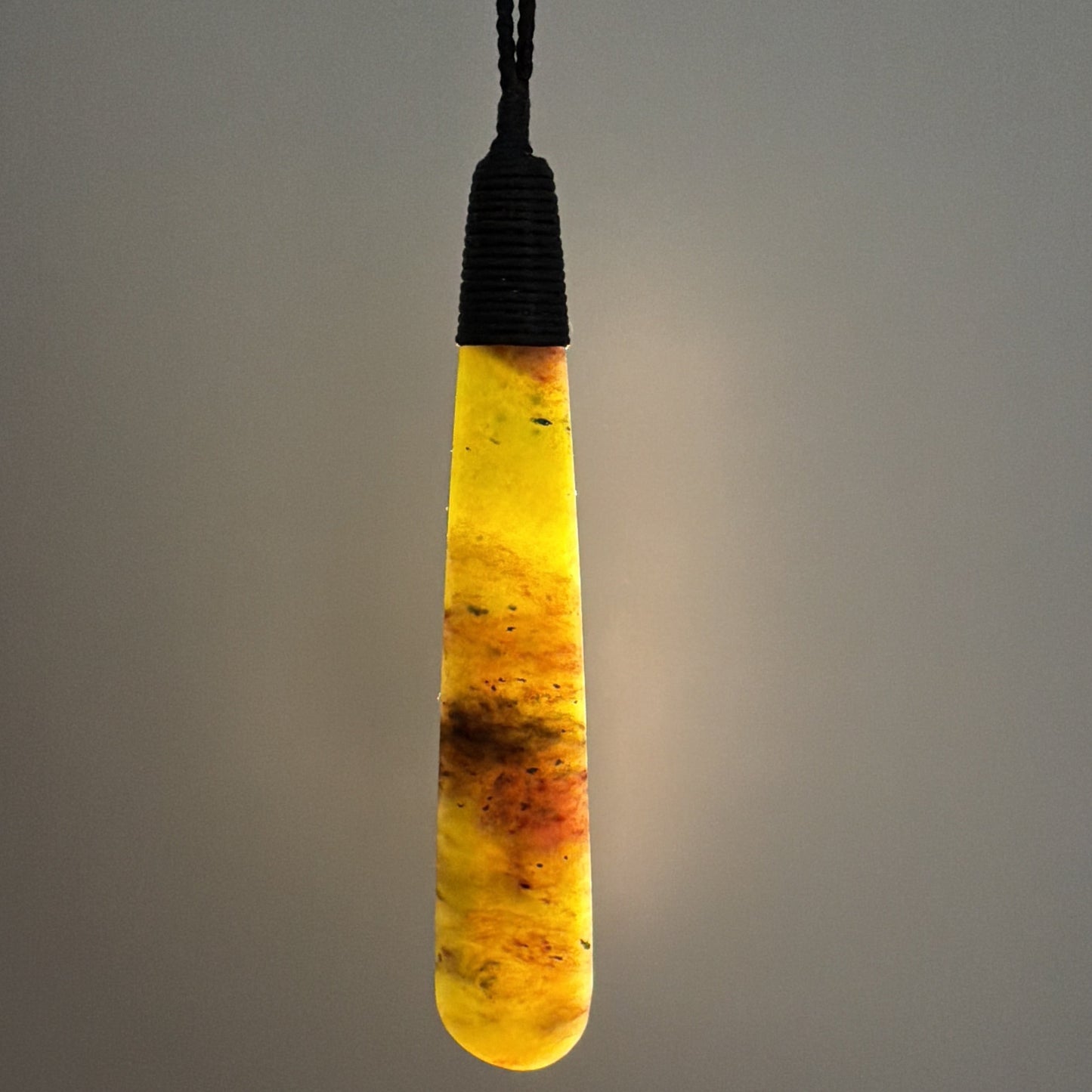 Roimata / Teardrop Pounamu Pendant - NZ Greenstone | Hapopo Totoweka