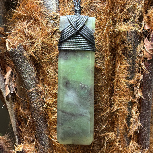 Toki / Adze Pounamu Pendant - NZ Greenstone | Hapopo Totoweka