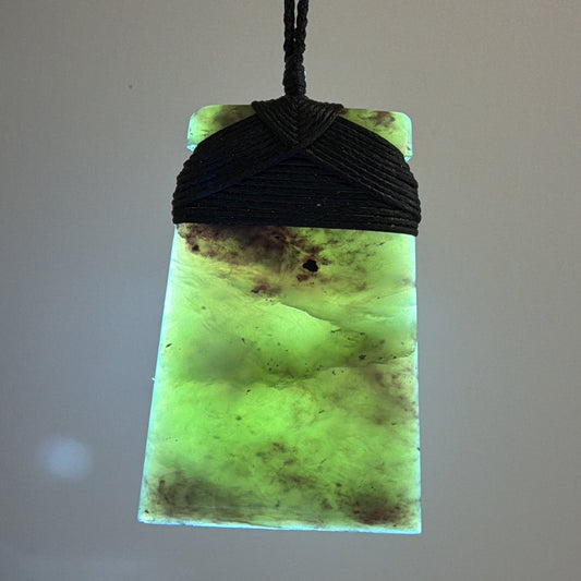 Toki / Adze Pounamu Pendant - NZ Greenstone | Hapopo Totoweka