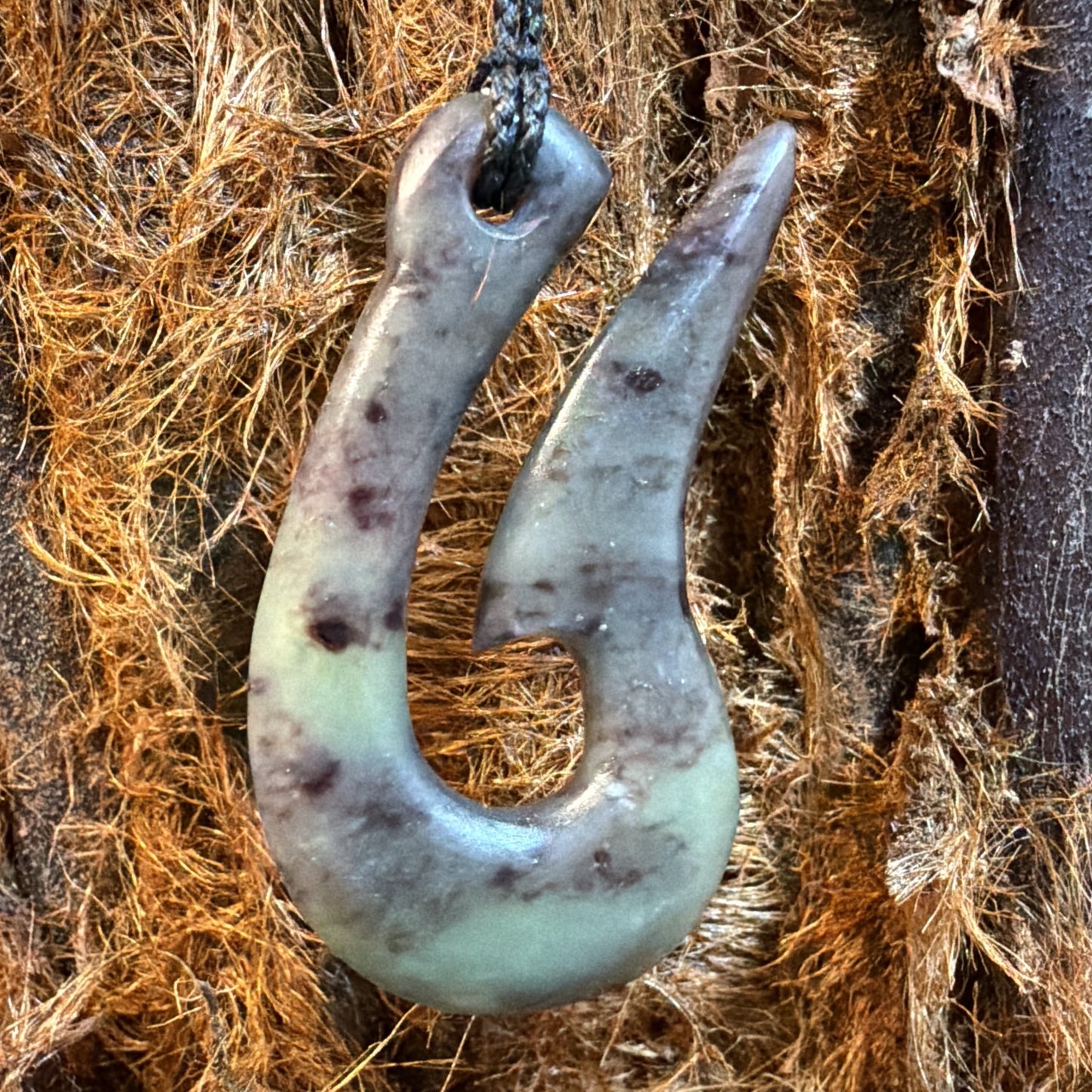 Hei Matau / Fish Hook Pounamu Pendant - NZ Greenstone | Hapopo Totoweka
