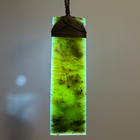 Toki / Adze Pounamu Pendant - NZ Greenstone | Hapopo Totoweka