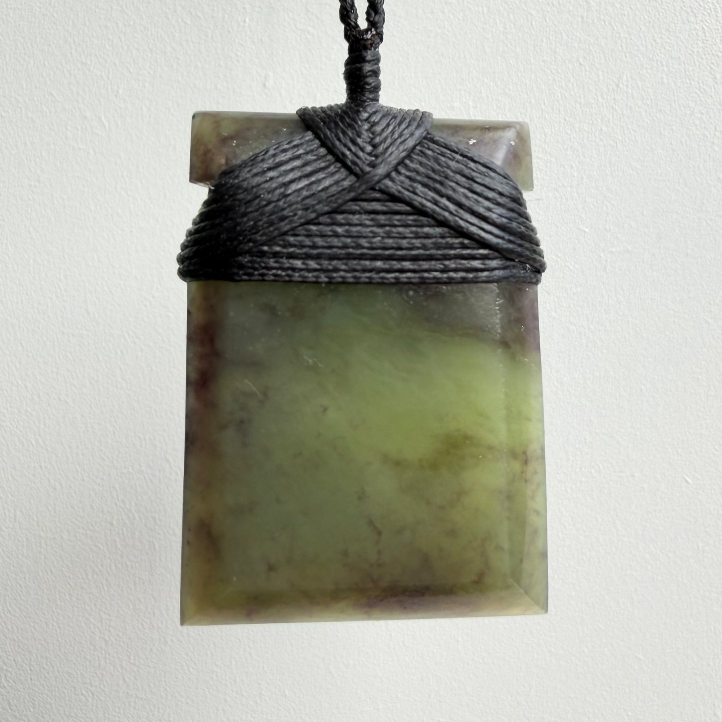 Toki / Adze Pounamu Pendant - NZ Greenstone | Hapopo Īnanga Totoweka