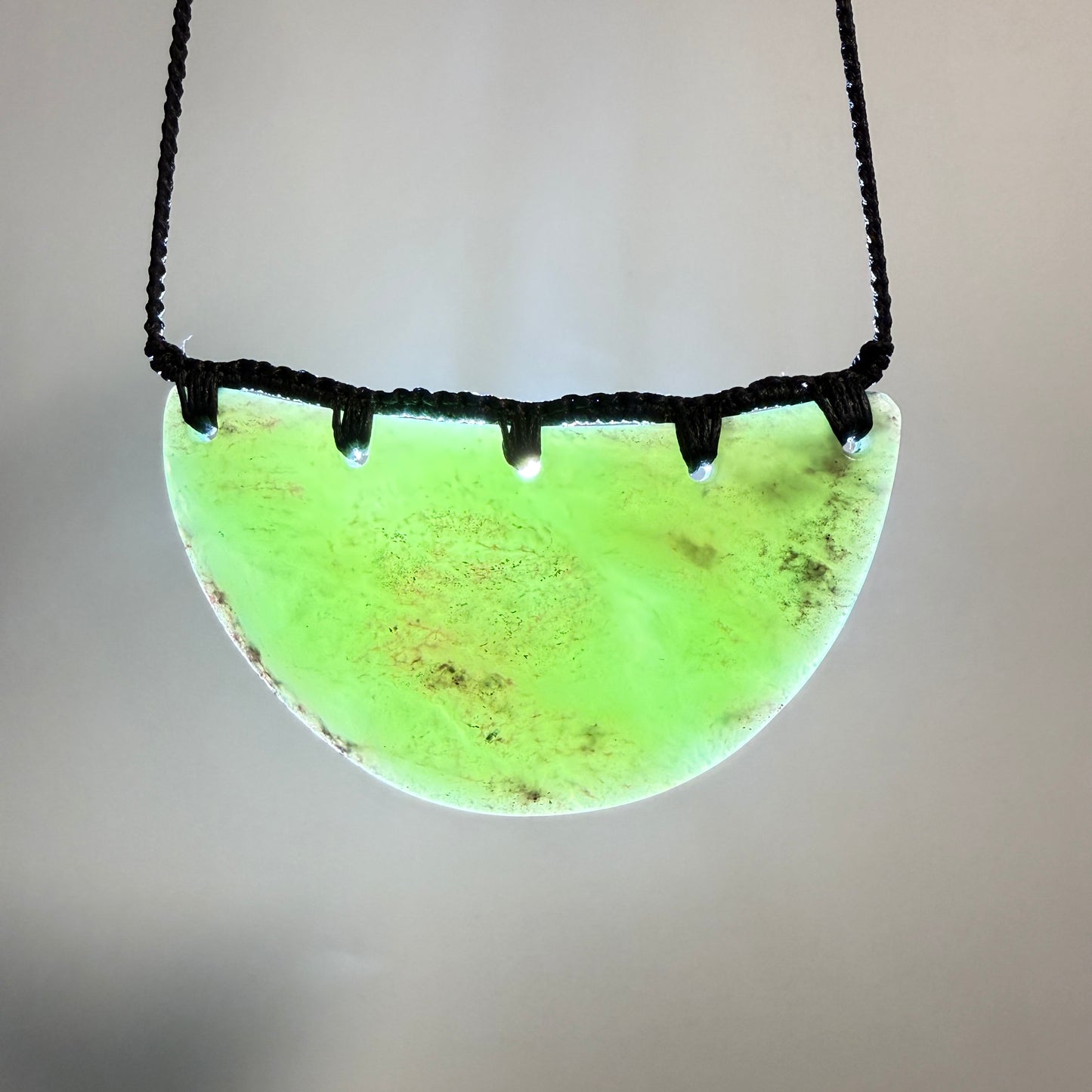 Breast Plate Pounamu Pendant - NZ Greenstone | Hapopo Īnanga Totoweka