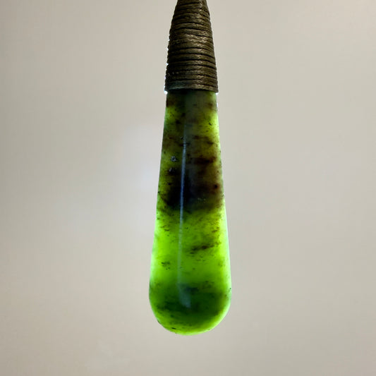 Roimata / Teardrop Pounamu Pendant - NZ Greenstone | Hapopo Totoweka