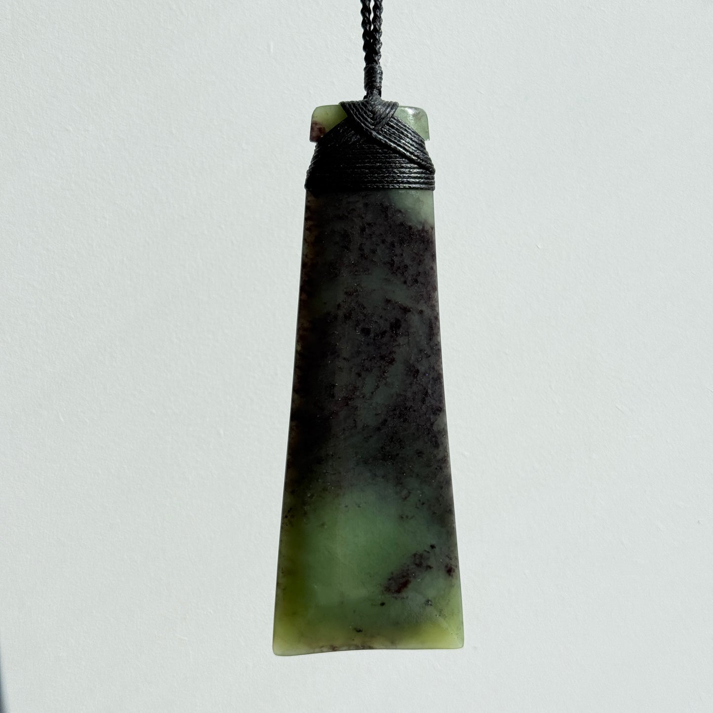 Toki / Adze Pounamu Pendant - NZ Greenstone | Hapopo Totoweka